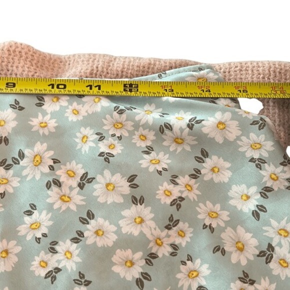 No Boundaries Mint Green Daisy‎ Print Mini Skirt  Size Medium (7-9) - Picture 3 of 4